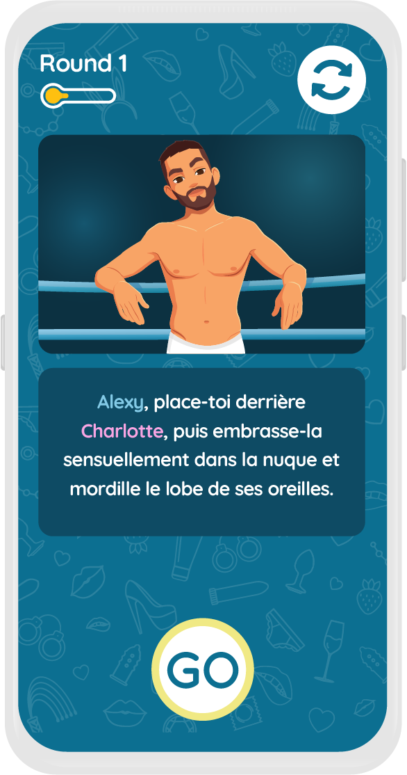 John, place-toi derrière Lucy, puis embrasse-la sensuellement dans la nuque et mordille le lobe de ses oreilles. 